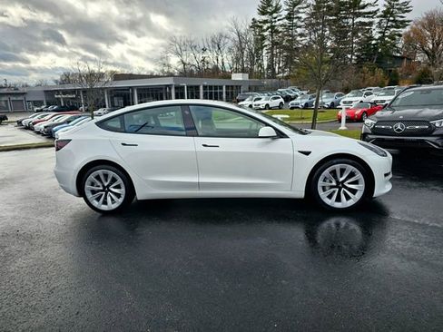 Used 2022 Tesla Model 3 Long Range image 7