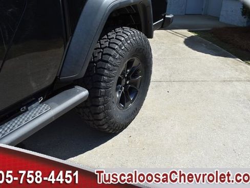 Used 2020 Jeep Gladiator Sport w/ Quick Order Package 24S image 16