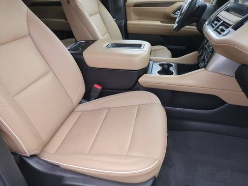 Used 2024 Chevrolet Tahoe Premier AWD/4WD image 27