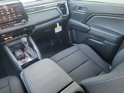 New 2026 GMC Canyon Elevation image 23