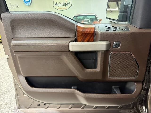 Used 2020 Ford F150 King Ranch w/ Equipment Group 601A Luxury AWD/4WD image 17