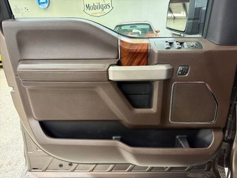 Used 2020 Ford F150 King Ranch w/ Equipment Group 601A Luxury AWD/4WD image 17