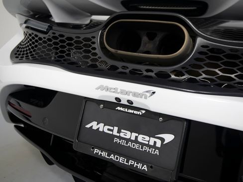 Used 2024 McLaren 750S Spider RWD image 51