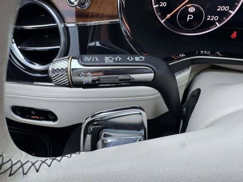 Used 2022 Bentley Continental GT AWD/4WD image 99