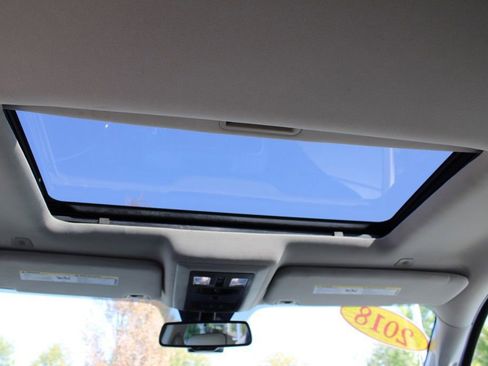 Used 2018 RAM 2500 Limited image 28