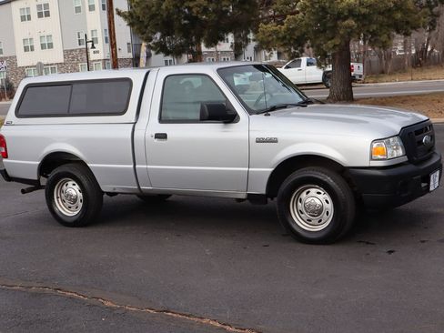 Used 2006 Ford Ranger XL image 2