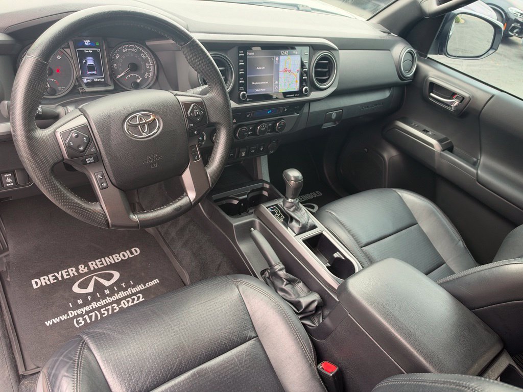 Used 2022 Toyota Tacoma TRD Off-Road w/ TRD Premium Off Road Package AWD/4WD image 18