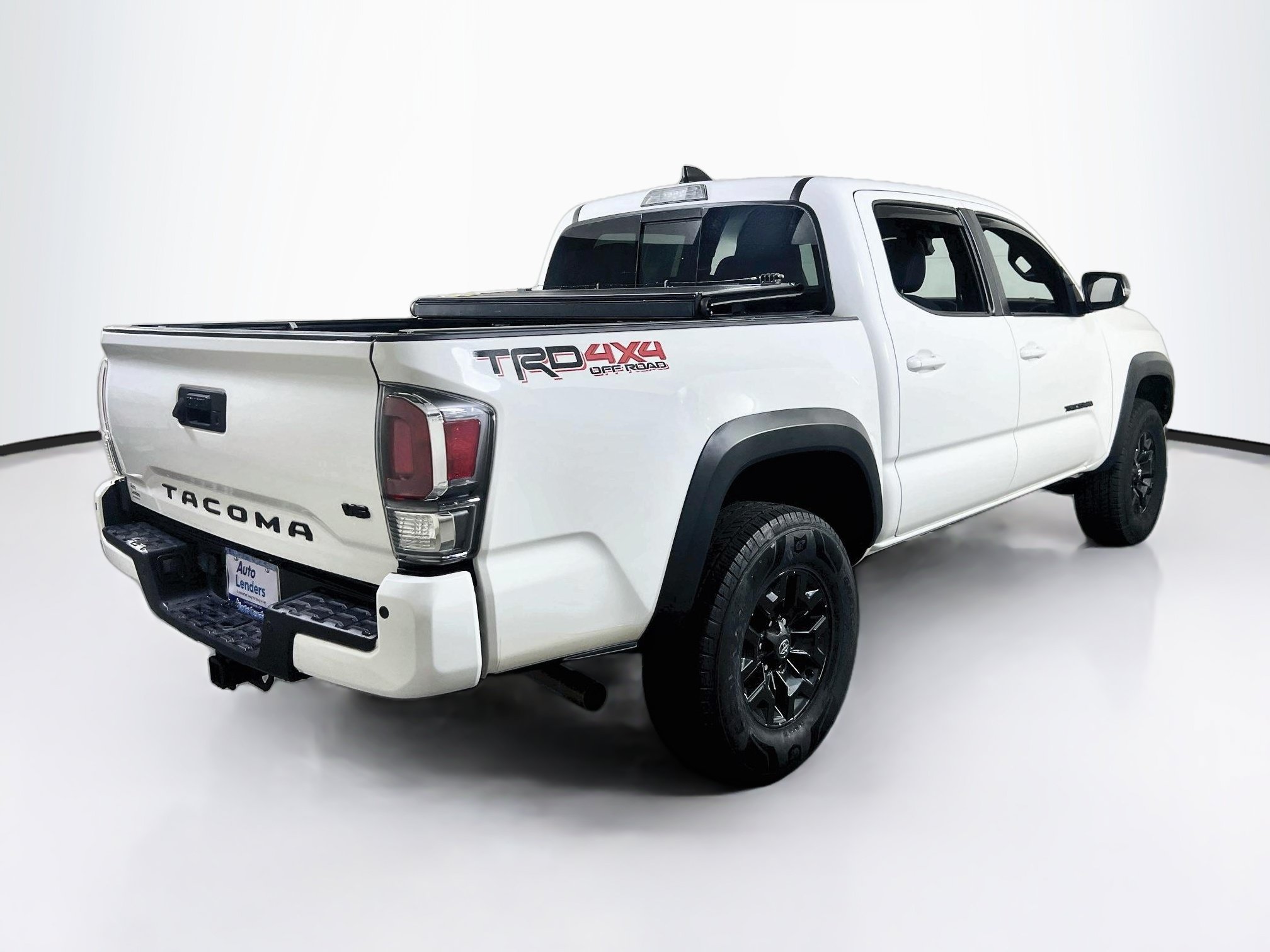 Used 2023 Toyota Tacoma TRD Off-Road w/ Technology Package AWD/4WD image 5