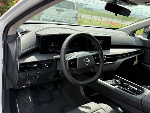 New 2026 Nissan Murano SV AWD/4WD image 3
