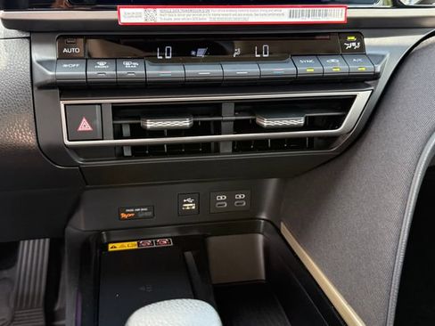Used 2026 Toyota Camry LE w/ Convenience Package FWD image 21