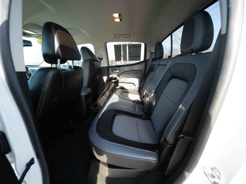 Used 2018 Chevrolet Colorado Z71 image 23