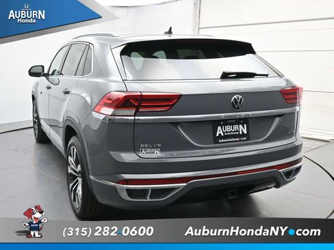 Used 2020 Volkswagen Atlas Cross Sport SEL Premium R-Line AWD/4WD image 17