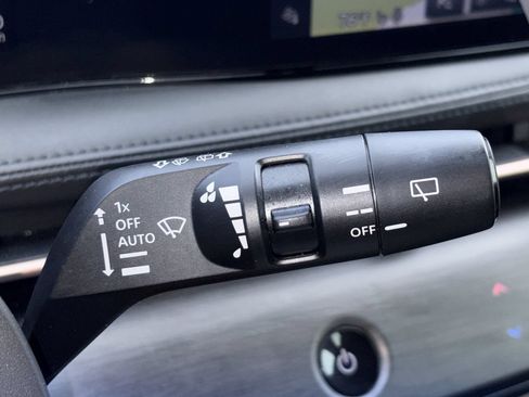 Certified 2024 Nissan Ariya AWD image 18