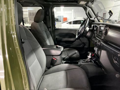 Used 2021 Jeep Wrangler Unlimited Sport image 10
