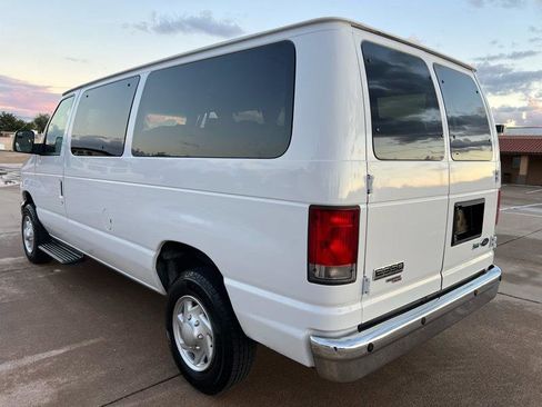 Used 2014 Ford E-350 and Econoline 350 XL w/ Power Windows & Locks Group RWD image 8