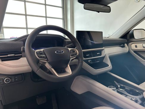 New 2026 Ford Explorer Active w/ Active Comfort Package AWD/4WD image 41