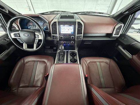 Used 2019 Ford F150 Platinum w/ Equipment Group 701A Luxury AWD/4WD image 25