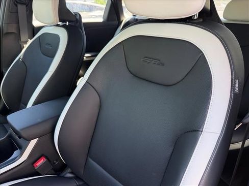 New 2026 Kia K4 GT-Line Turbo FWD image 9
