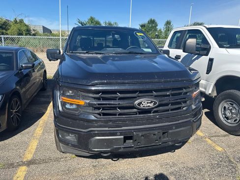 Used 2025 Ford F150 XLT w/ Equipment Group 302A MID AWD/4WD image 4