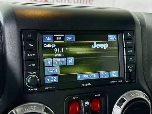 Used 2018 Jeep Wrangler Unlimited Sahara w/ Max Tow Package image 5