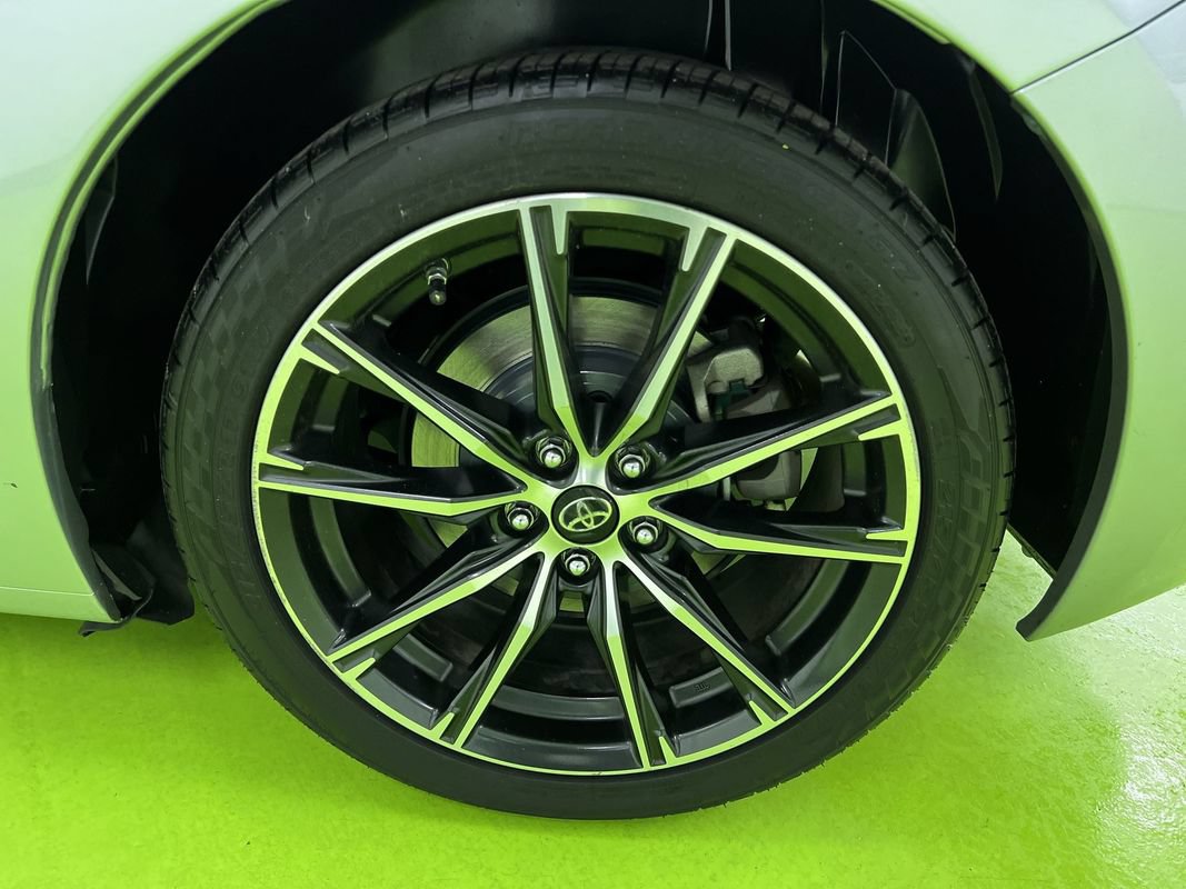 Used 2020 Toyota 86 RWD image 12