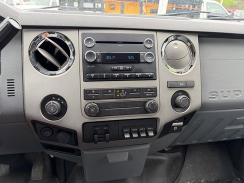 Used 2016 Ford F350 XLT w/ XLT Value Package AWD/4WD image 29