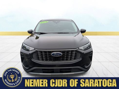 Used 2025 Ford Escape Active image 9