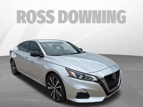 Used 2020 Nissan Altima 2.5 SR image 3