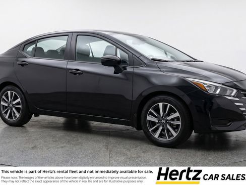 Used 2025 Nissan Versa SV FWD image 1