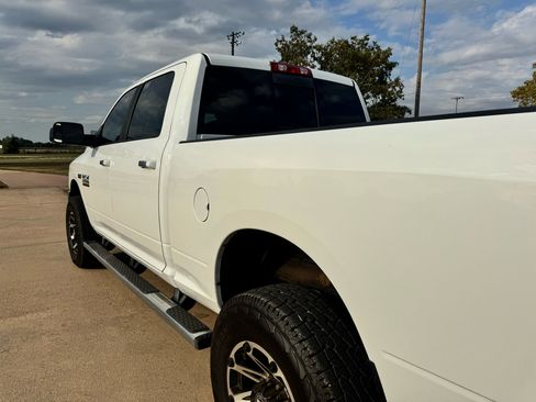 Used 2015 RAM 2500 SLT w/ Protection Group image 8
