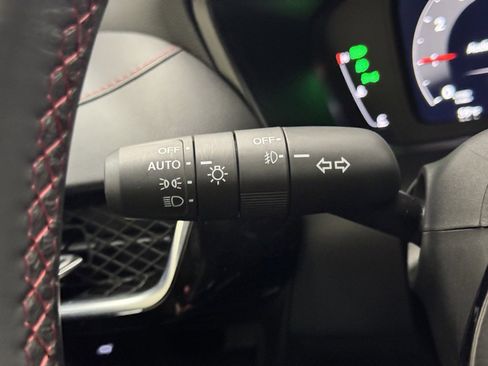 Used 2025 Acura ADX A-Spec image 21