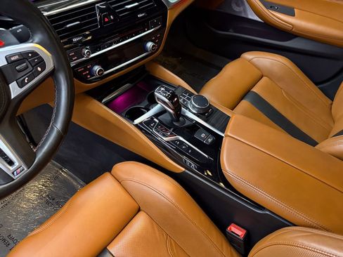 Used 2018 BMW M5 AWD/4WD image 11