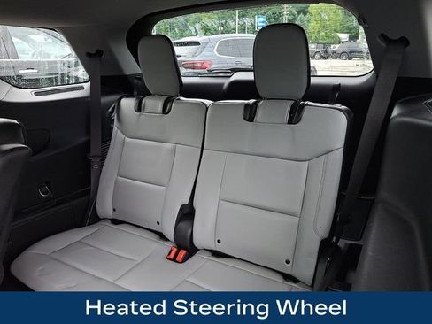Used 2021 Ford Explorer XLT w/ Equipment Group 202A AWD/4WD image 20