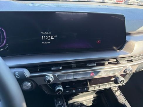 New 2025 Kia Telluride S image 15