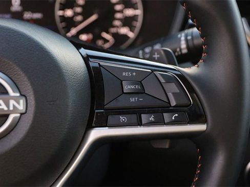 Certified 2025 Nissan Altima 2.5 SR w/ SR Premium Package image 13