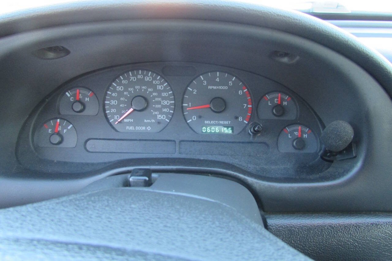 Used 2000 Ford Mustang GT RWD image 38