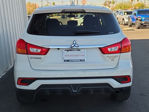 Used 2019 Mitsubishi Outlander Sport SE image 6