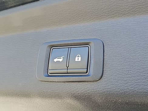 Used 2022 Mitsubishi Outlander SE AWD/4WD image 31