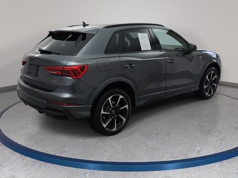 Used 2025 Audi Q3 2.0T Premium Plus w/ Premium Plus Package AWD/4WD image 5