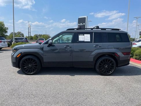 Used 2025 Hyundai Santa Fe Calligraphy FWD image 5