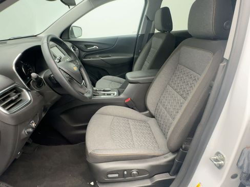 Certified 2024 Chevrolet Equinox LT image 5