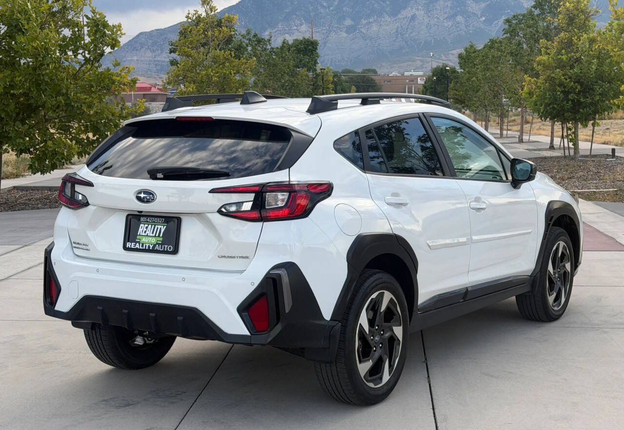 Used 2024 Subaru Crosstrek 2.5i Limited AWD/4WD image 8