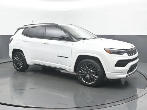Used 2022 Jeep Compass High Altitude AWD/4WD image 7