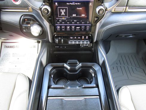 Used 2019 RAM 2500 Limited image 16