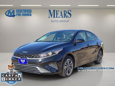 Used 2024 Kia Forte LXS image 1