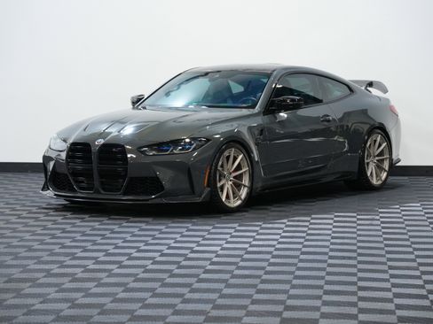 Used 2024 BMW M4 Competition w/ Executive Package image 3