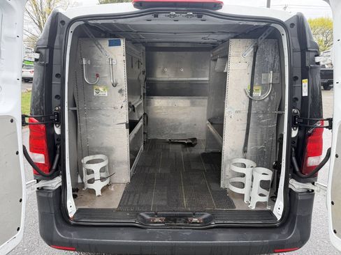 Used 2019 Mercedes-Benz Metris image 5