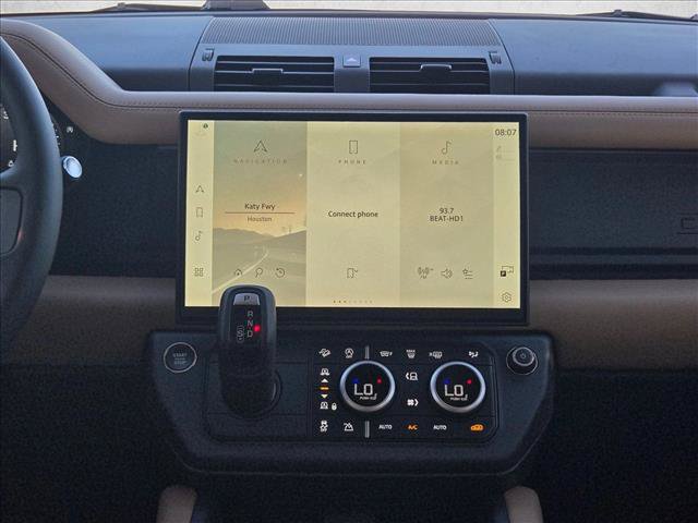 New 2026 Land Rover Defender 110 S AWD/4WD image 12