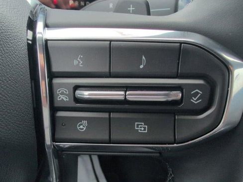 New 2026 GMC Acadia Elevation FWD image 19