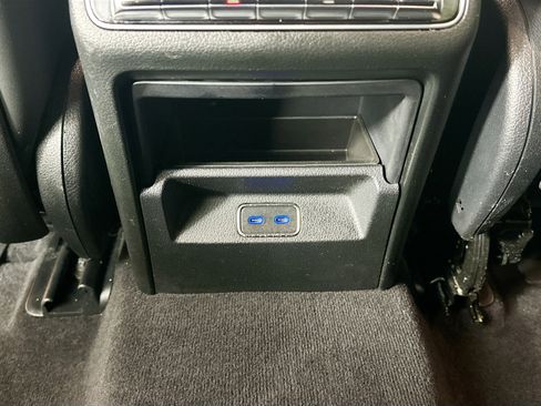 Certified 2024 Mercedes-Benz GLE 450 4MATIC image 33